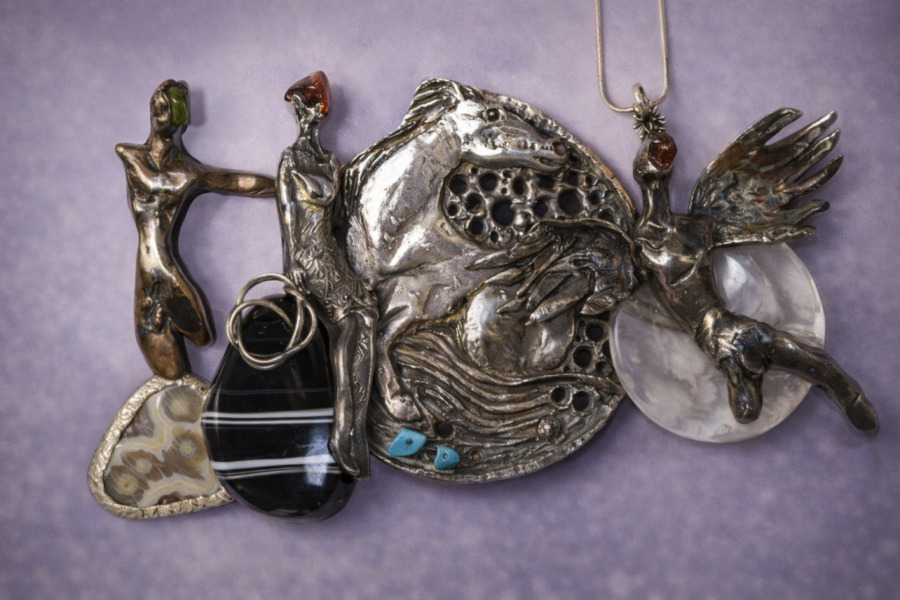 Sculptures to Wear